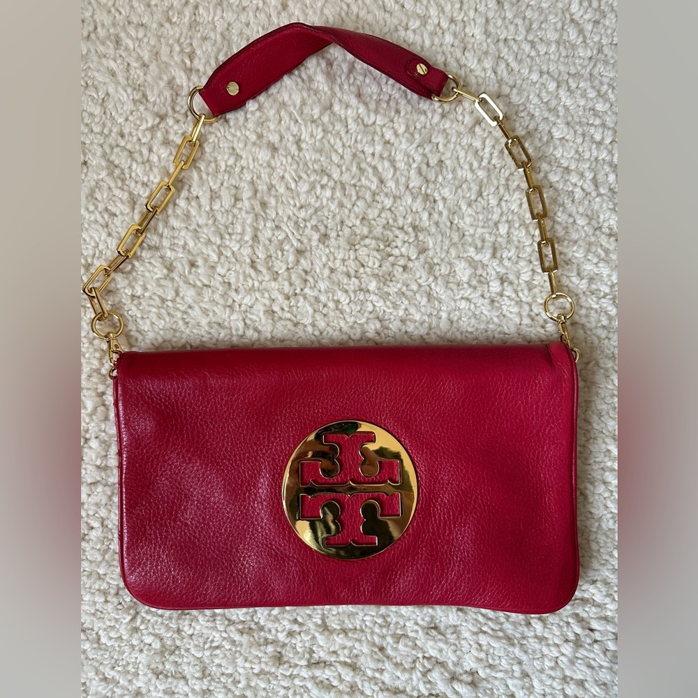 Tory Burch Fold Over Clutch With Strap in Burgundy